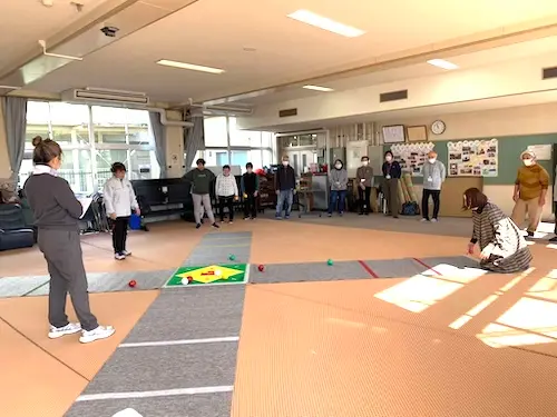 ひたちなか・ボランティア連絡協議会 交流会を開催(オーバルボール体験)の様子