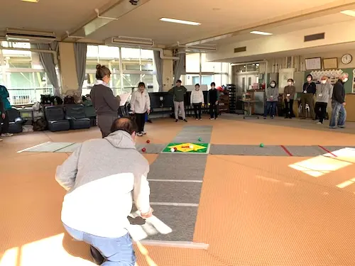 ひたちなか・ボランティア連絡協議会 交流会を開催(オーバルボール体験)の様子